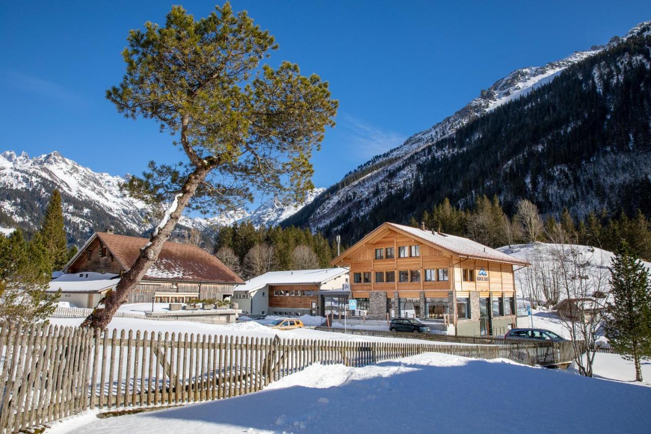 Gadmer Lodge - Dein Zuhause In Den Bergen Gadmen Esterno foto