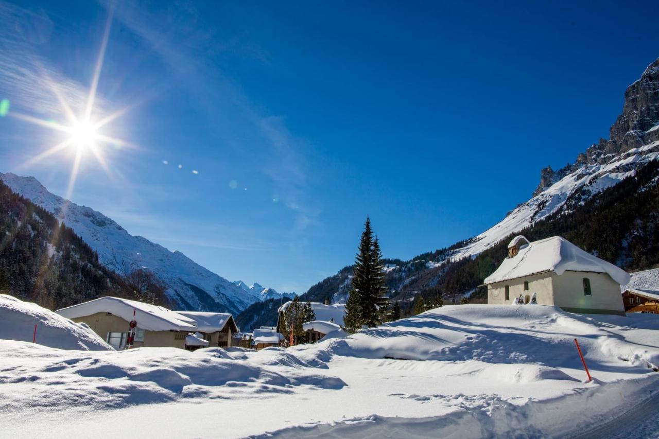 Gadmer Lodge - Dein Zuhause In Den Bergen Gadmen Esterno foto