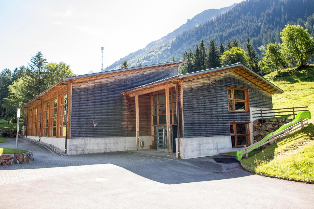 Gadmer Lodge - Dein Zuhause In Den Bergen Gadmen Esterno foto