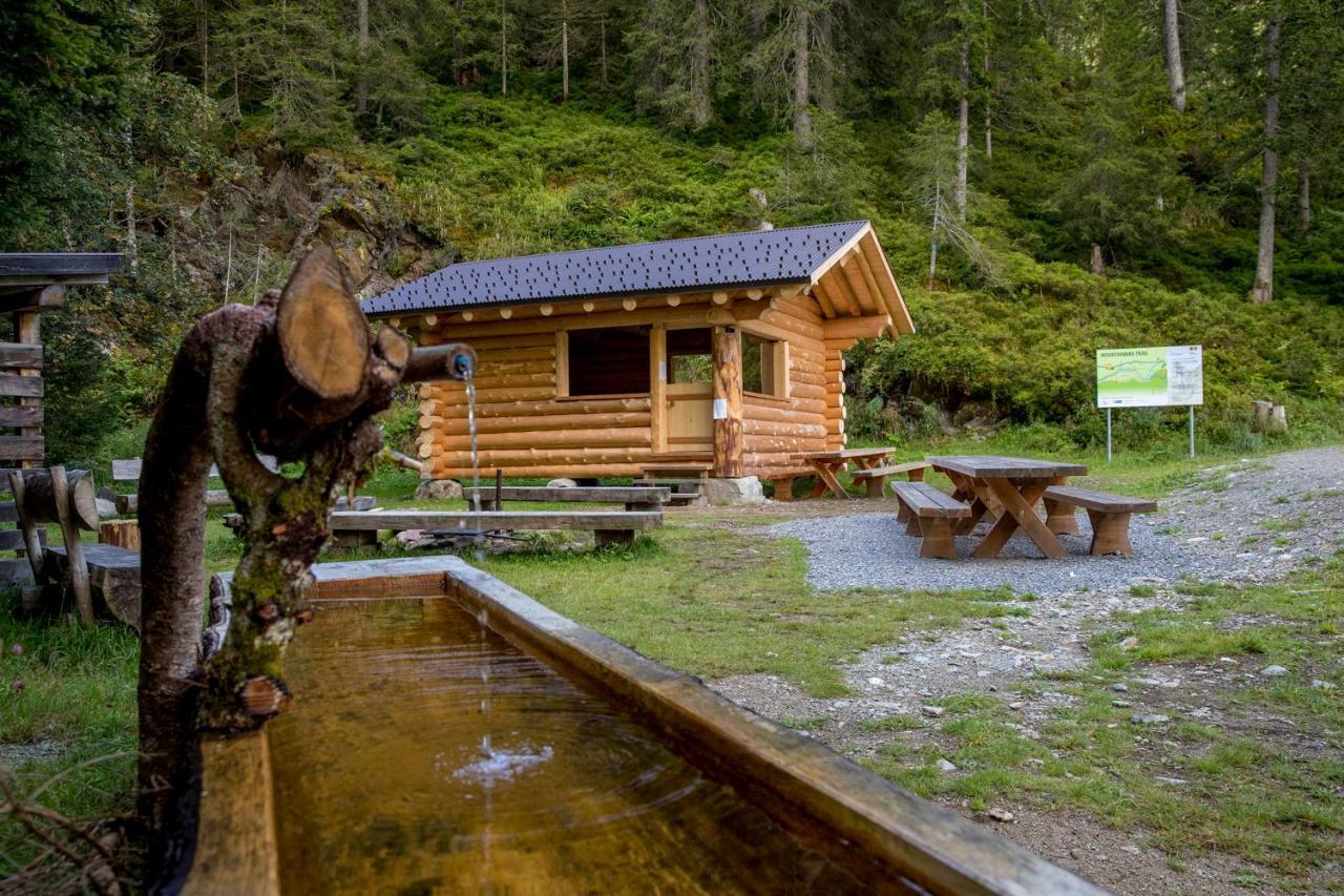 Gadmer Lodge - Dein Zuhause In Den Bergen Gadmen Esterno foto